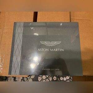 Aston Martin Yearbook 2017-2018